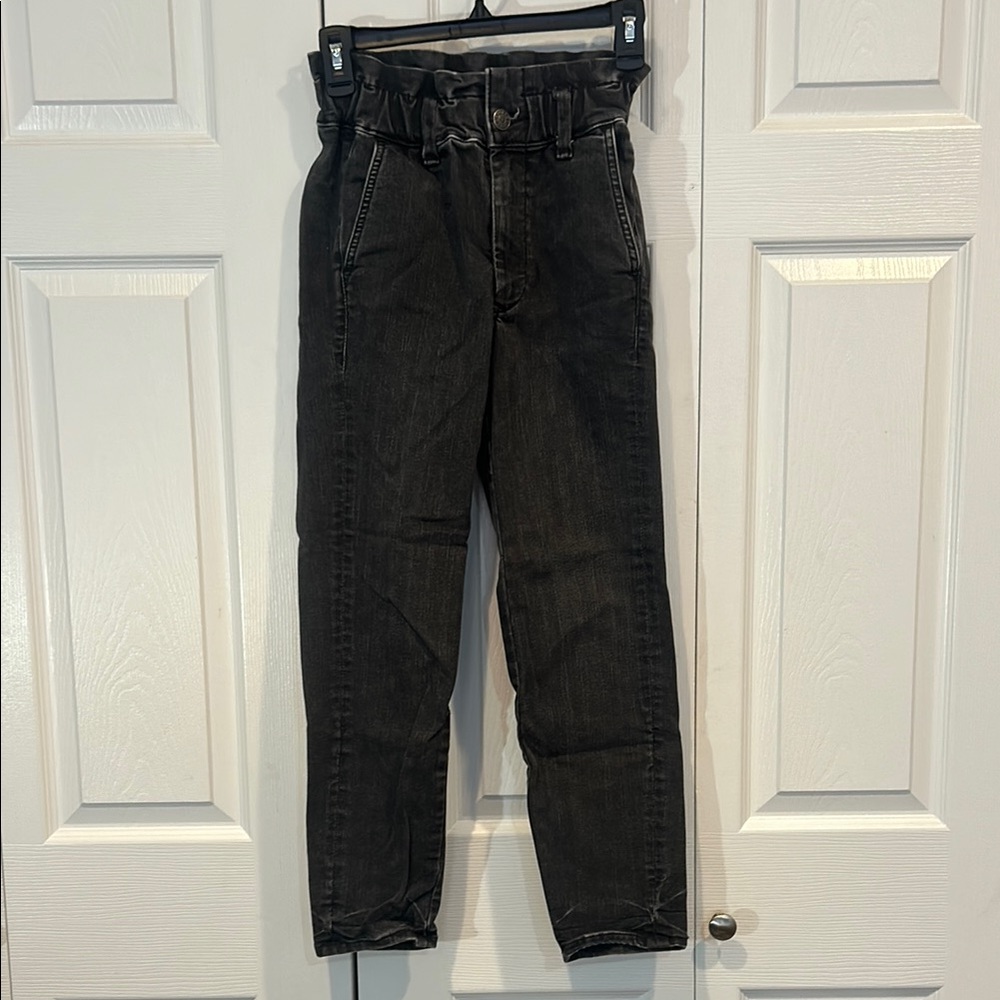 Express Black High Rise Jeans with Modern Style